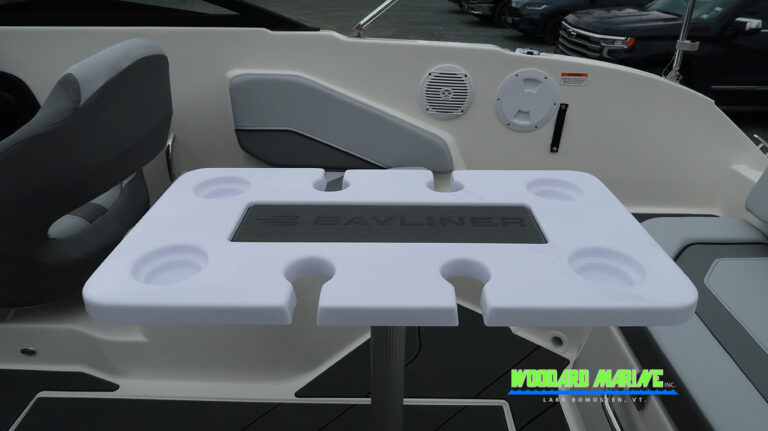 Bayliner V20 removable cockpit table installed Vermont