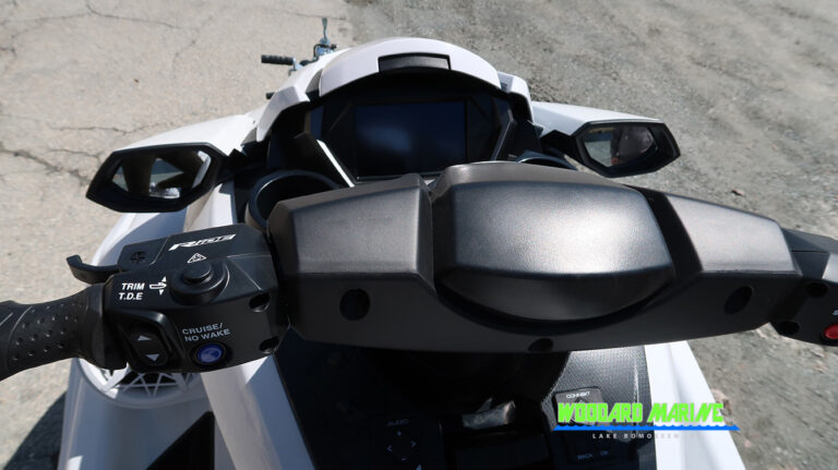 2026 Yamaha FX Cruiser SVHO touchscreen display dashboard