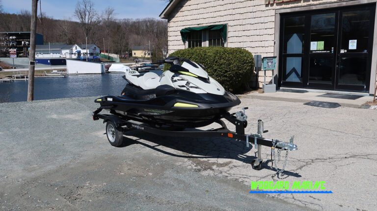 2026 Yamaha WaveRunner VX Cruiser HO black three quarter view Lake Champlain Burlington VT