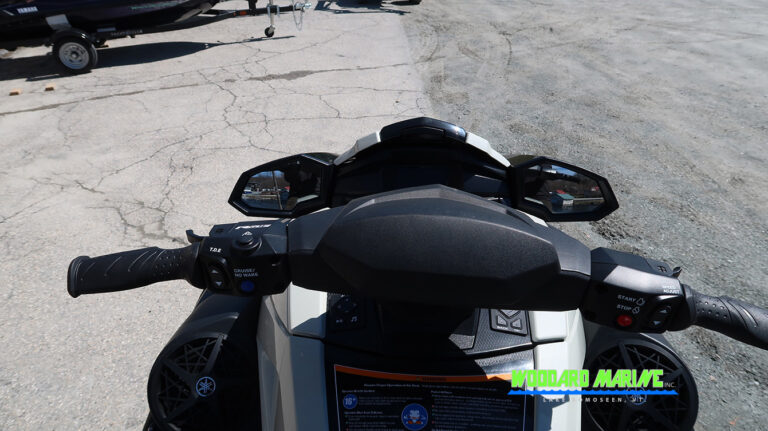 Yamaha WaveRunner VX Cruiser HO black handlebar controls display Lake Bomoseen Vermont