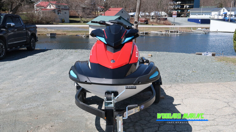 front view of 2026 Yamaha WaveRunner VX Deluxe showing sleek bow design