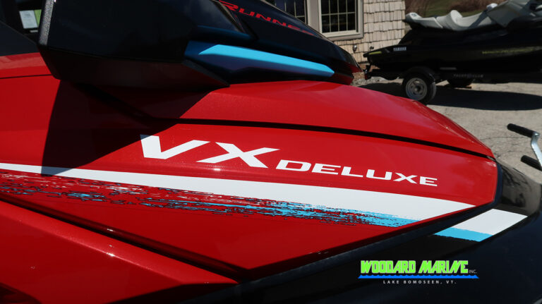 Yamaha WaveRunner VX Deluxe logo and branding detail