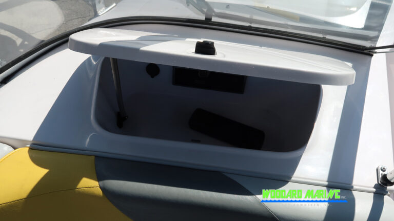 2002 Moomba Outback LS wake boat glove box Vermont