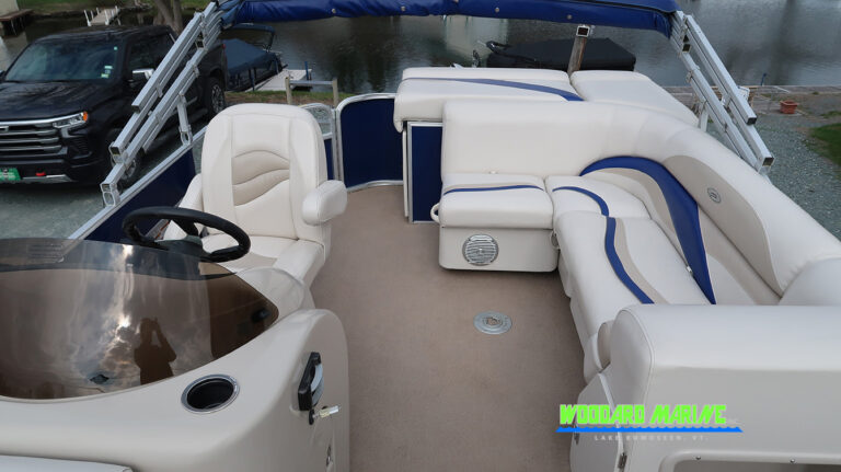 Sweetwater pontoon passenger bench seating wrap around used pontoon Vermont