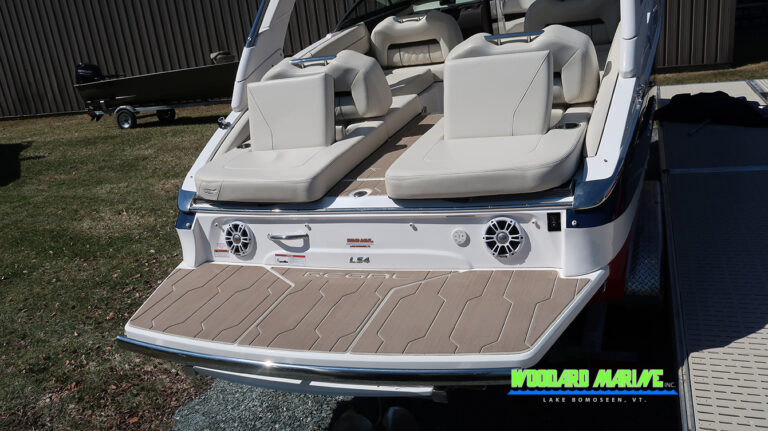 used Regal LS4 rear facing transom seating swim platform view Vermont